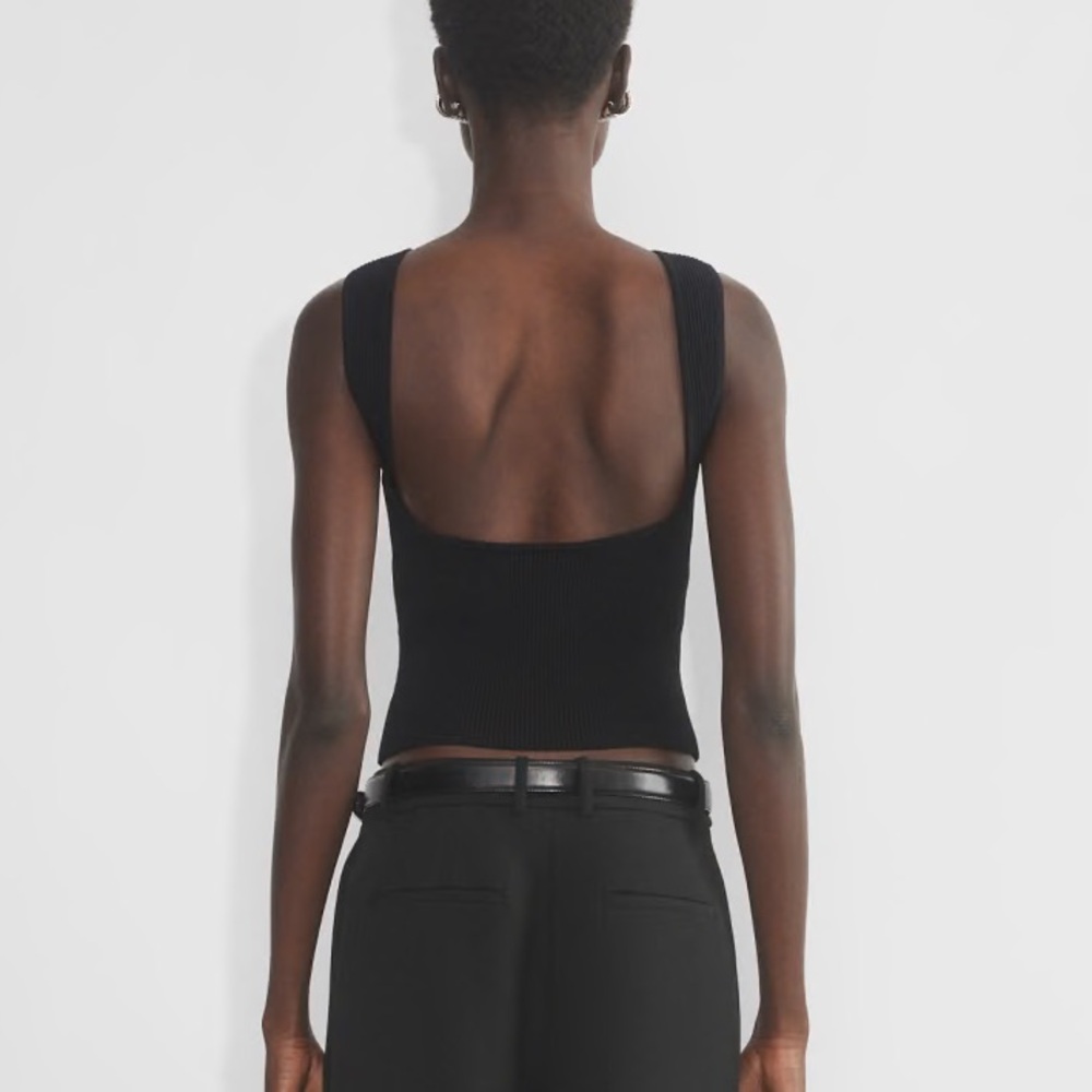 Aritzia Sculpt Knit Tank - NWT, Size Small